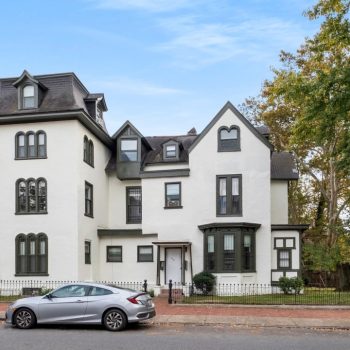 imgi_25_bfc4c4de-97e7-4d02-ba09-4ec1c22e9502